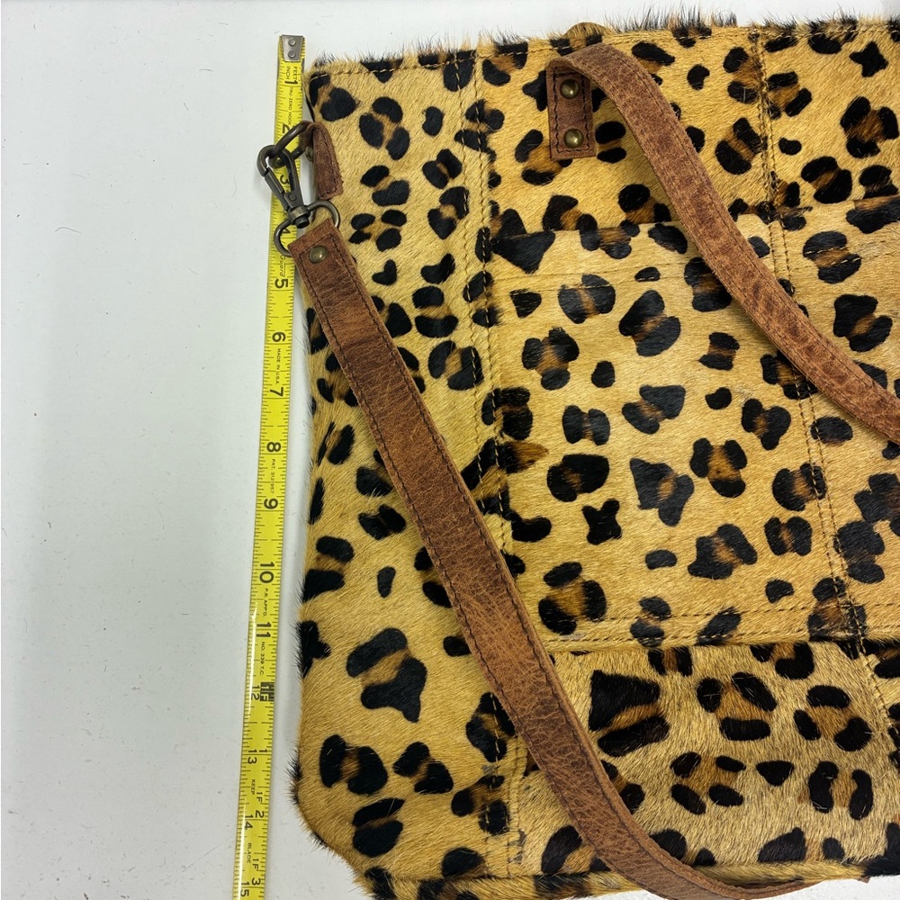 American Darling Hair on Cowhide Leopard Print Tote - Picture 7 of 8